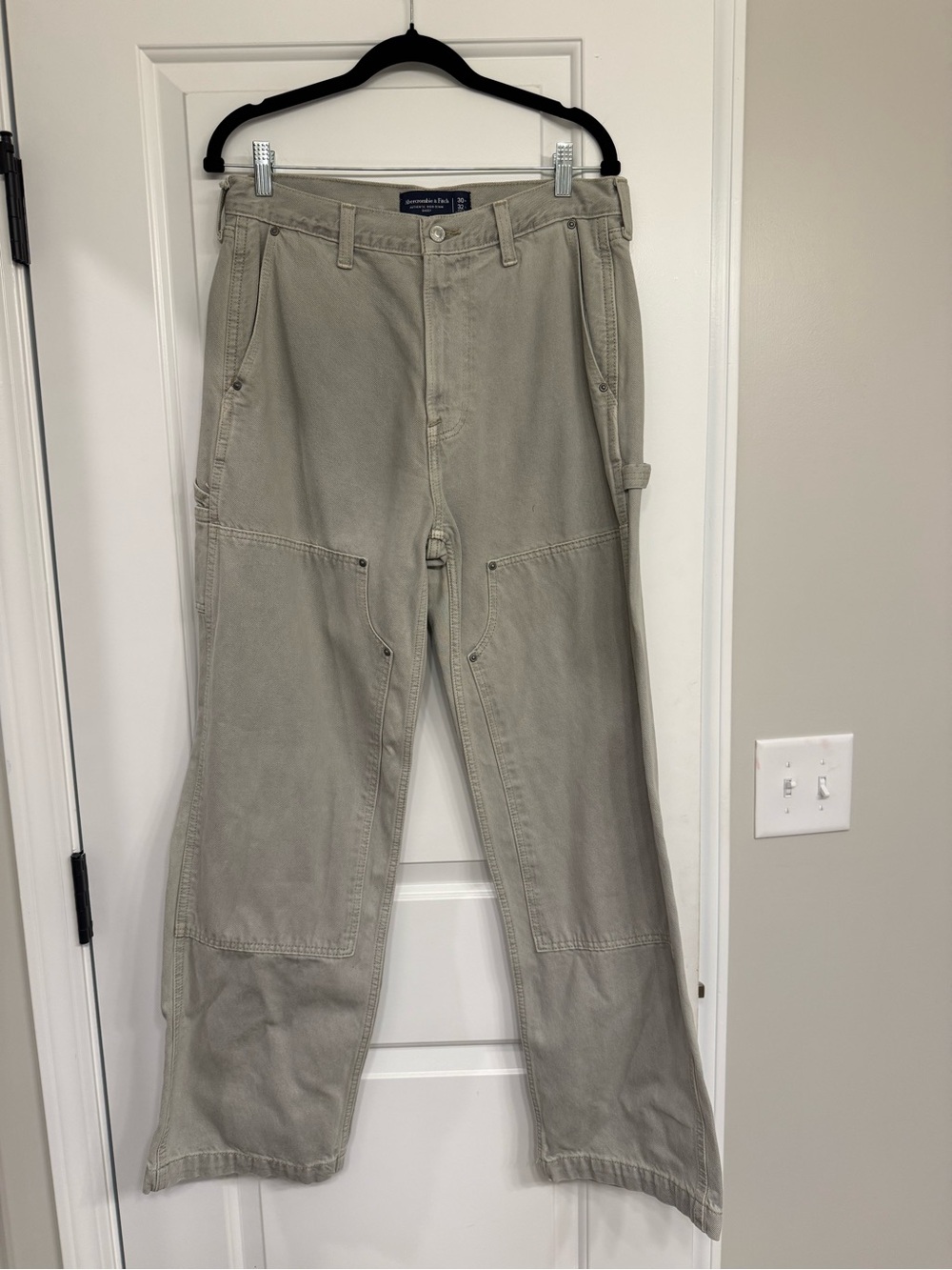 Abercrombie & Fitch Baggy Carpenter Jeans Stone 30x32 NWOT